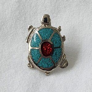 Native American Silver Tone Turtle Lapel Pin Vintage Crushed Turquoise Inlay‎